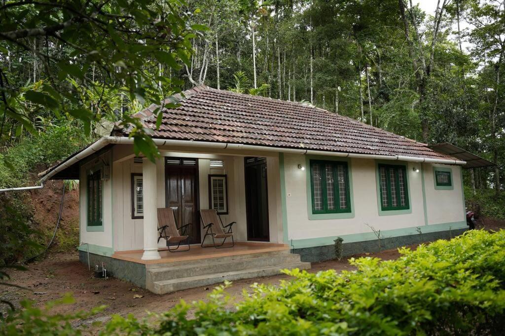 Coffee Camp Home Stay With Tree House Kattappana Экстерьер фото