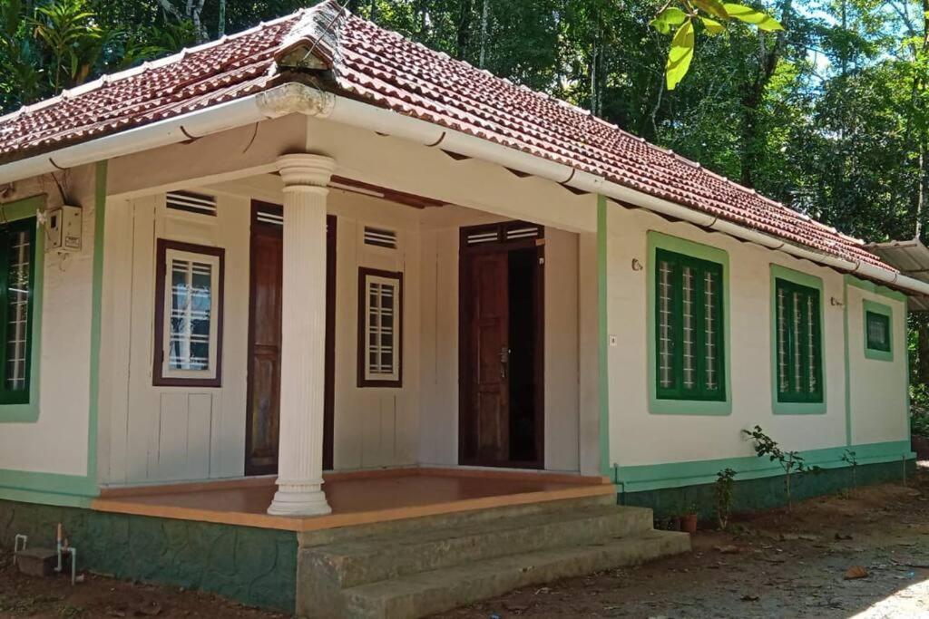 Coffee Camp Home Stay With Tree House Kattappana Экстерьер фото